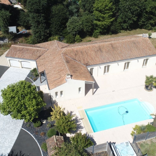 GLOBALES SOLUTIONS IMMOBILIERES : Domaines / Propriétés | VERTOU (44120) | 200.00m2 | 563 750 € GLOBALES SOLUTIONS IMMOBILIERES : Domaines / Propriétés | VERTOU (44120) | 200.00m2 | 563 750 €